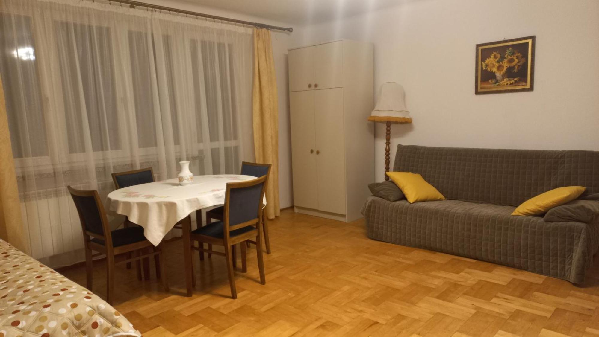 Apartamenty Warka Ngoại thất bức ảnh